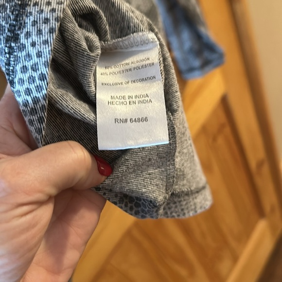 Modern Culture Pullover Hoodie Shirt - Picture 6 of 7